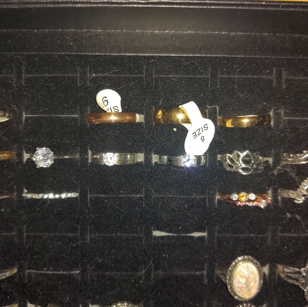 πππ RINGS ππ - Picture 2 of 6